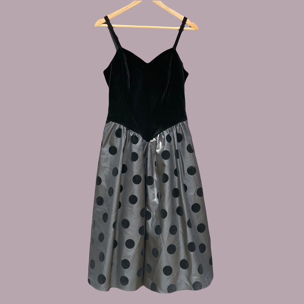 Chou Chou 1980’s vintage polka dot dress!